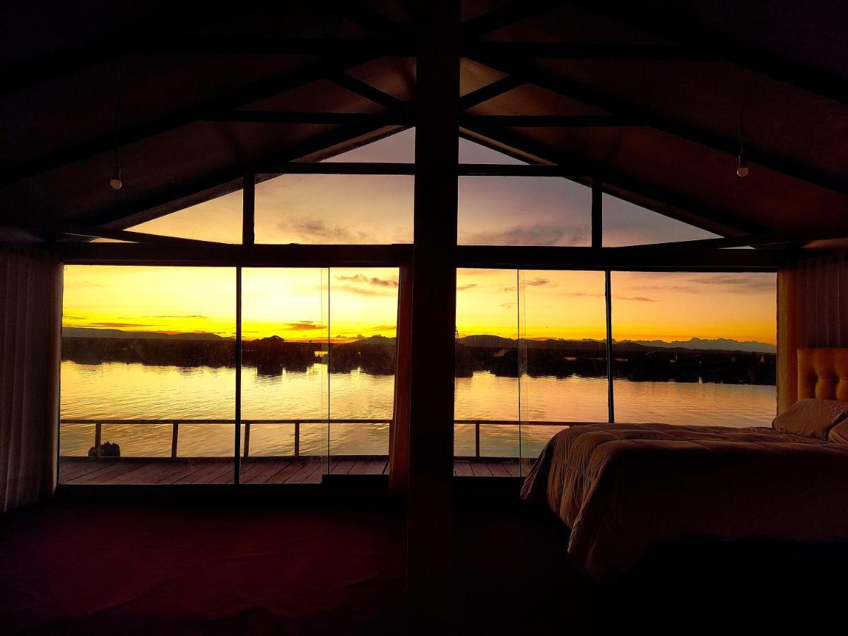 Uros Suma Jakana Lodge 푸노 외부 사진