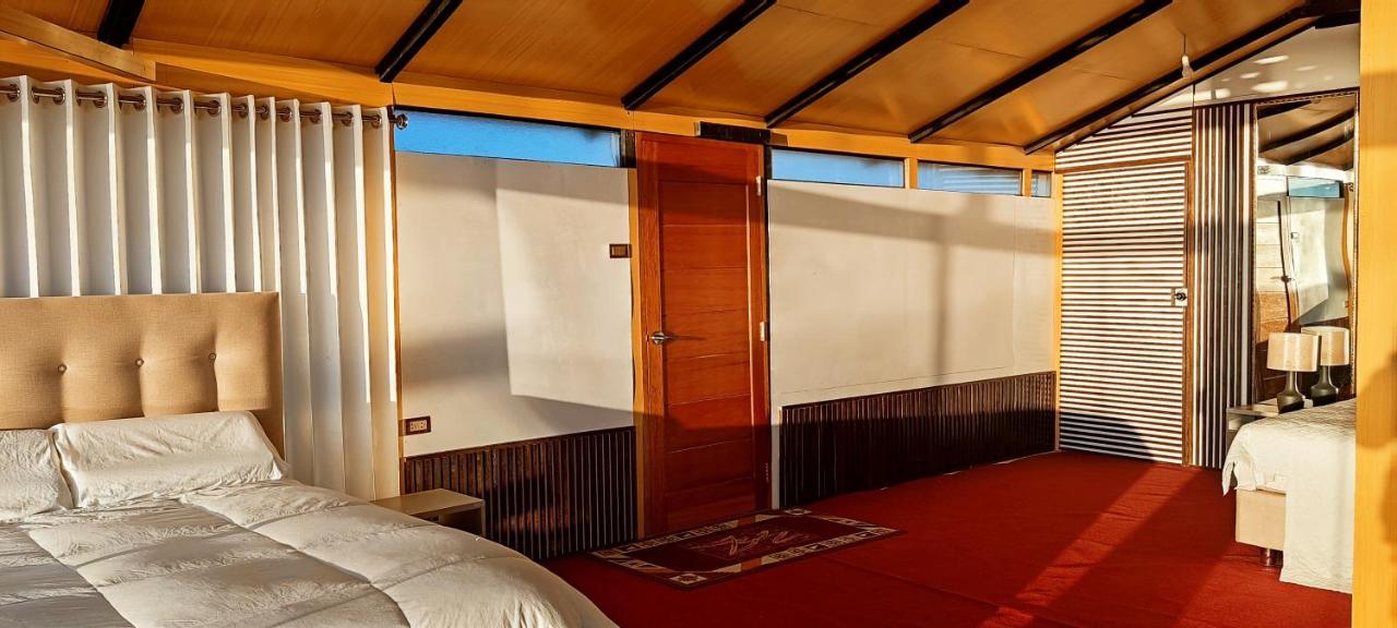 Uros Suma Jakana Lodge 푸노 외부 사진
