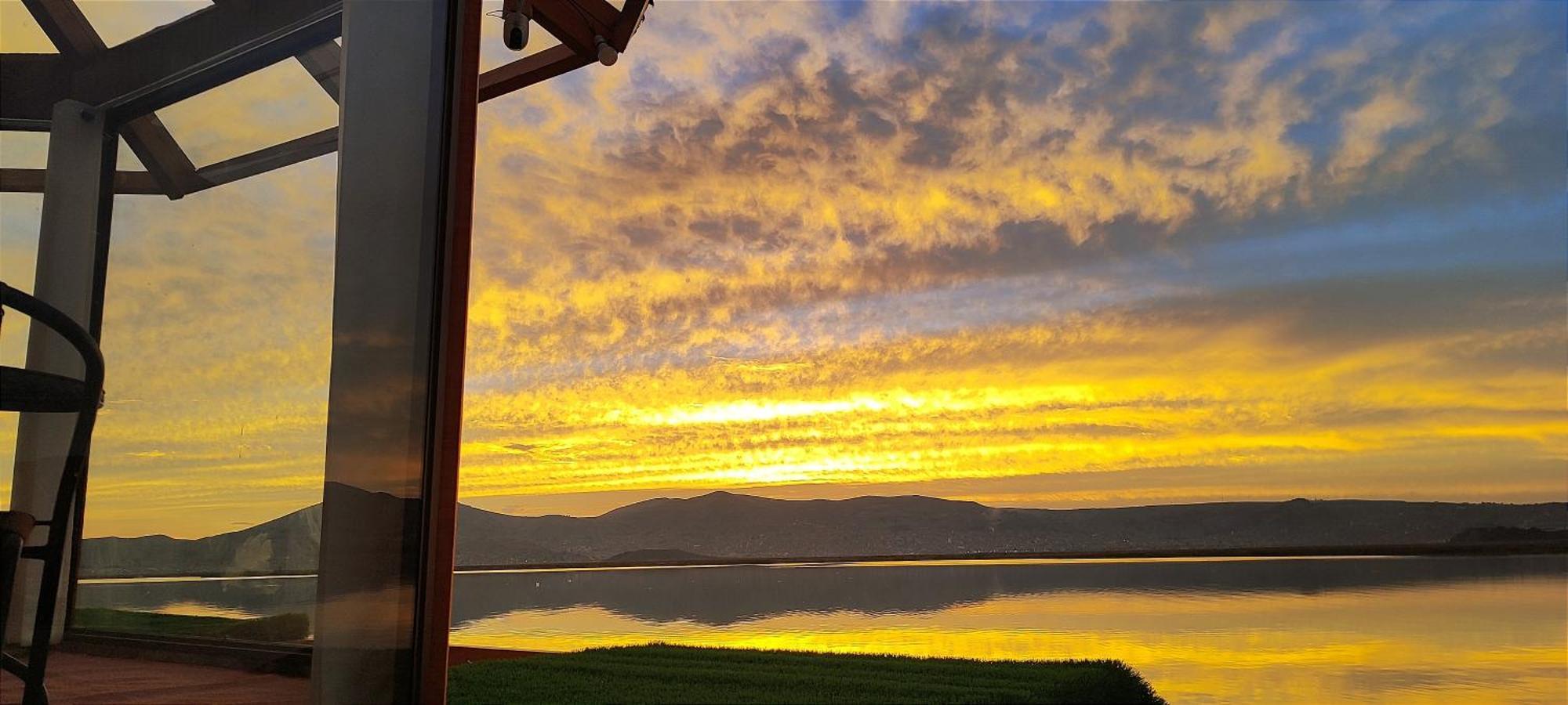 Uros Suma Jakana Lodge 푸노 외부 사진