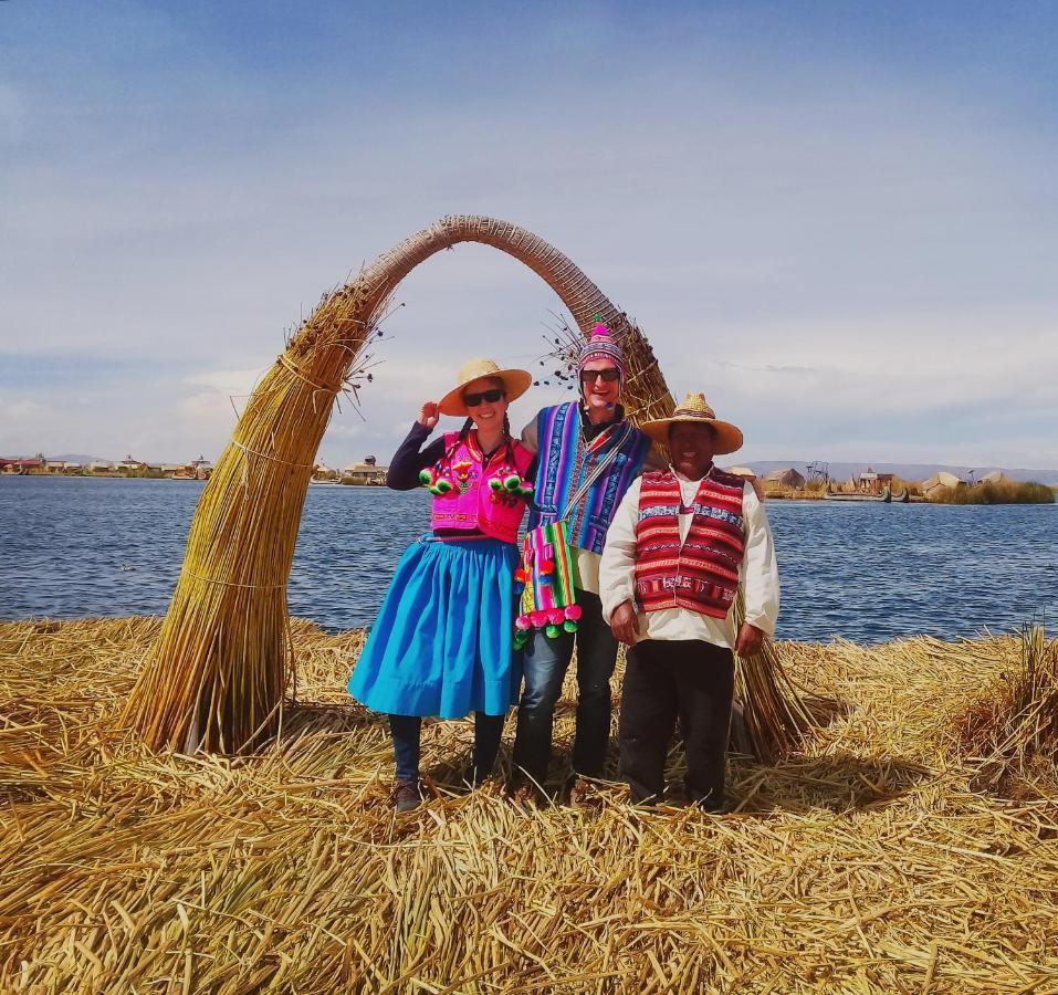 Uros Suma Jakana Lodge 푸노 외부 사진